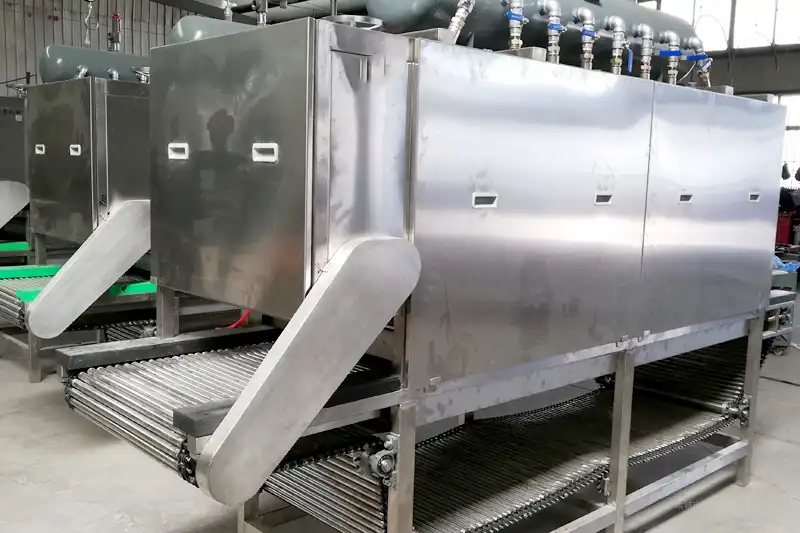 Garlic ball crushing and peeling machine